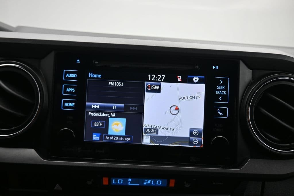2017 Toyota Tacoma TRD Off-Road V6, photo 15 of 62