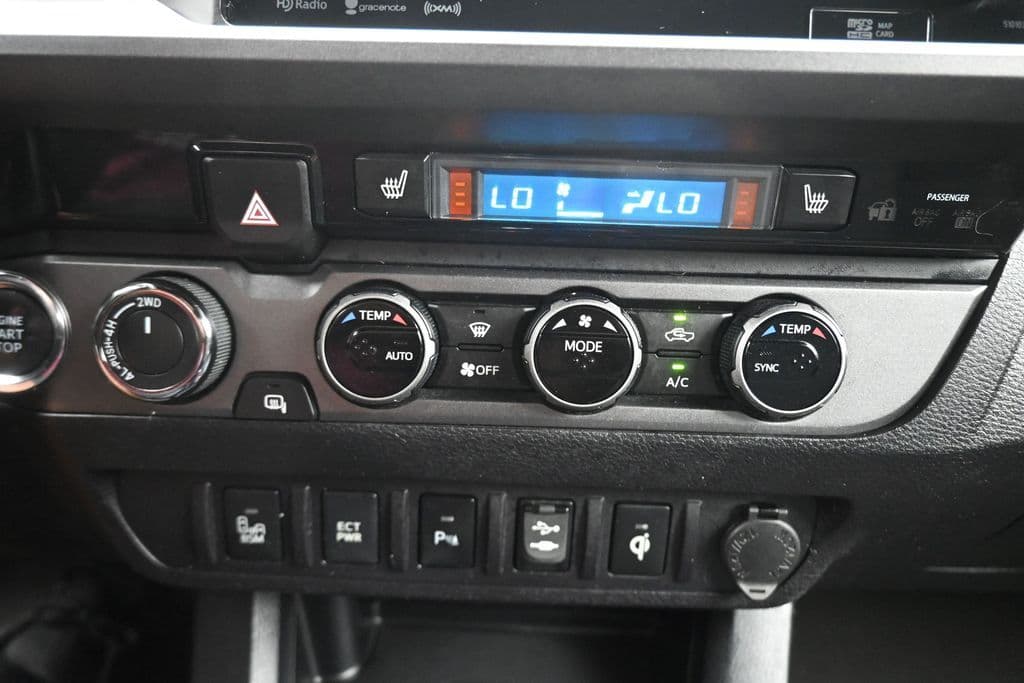 2017 Toyota Tacoma TRD Off-Road V6, photo 20 of 62