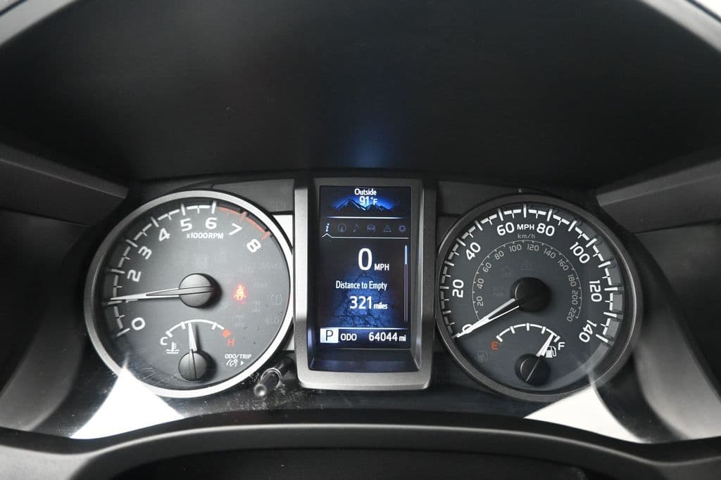 2017 Toyota Tacoma TRD Off-Road V6, photo 14 of 62