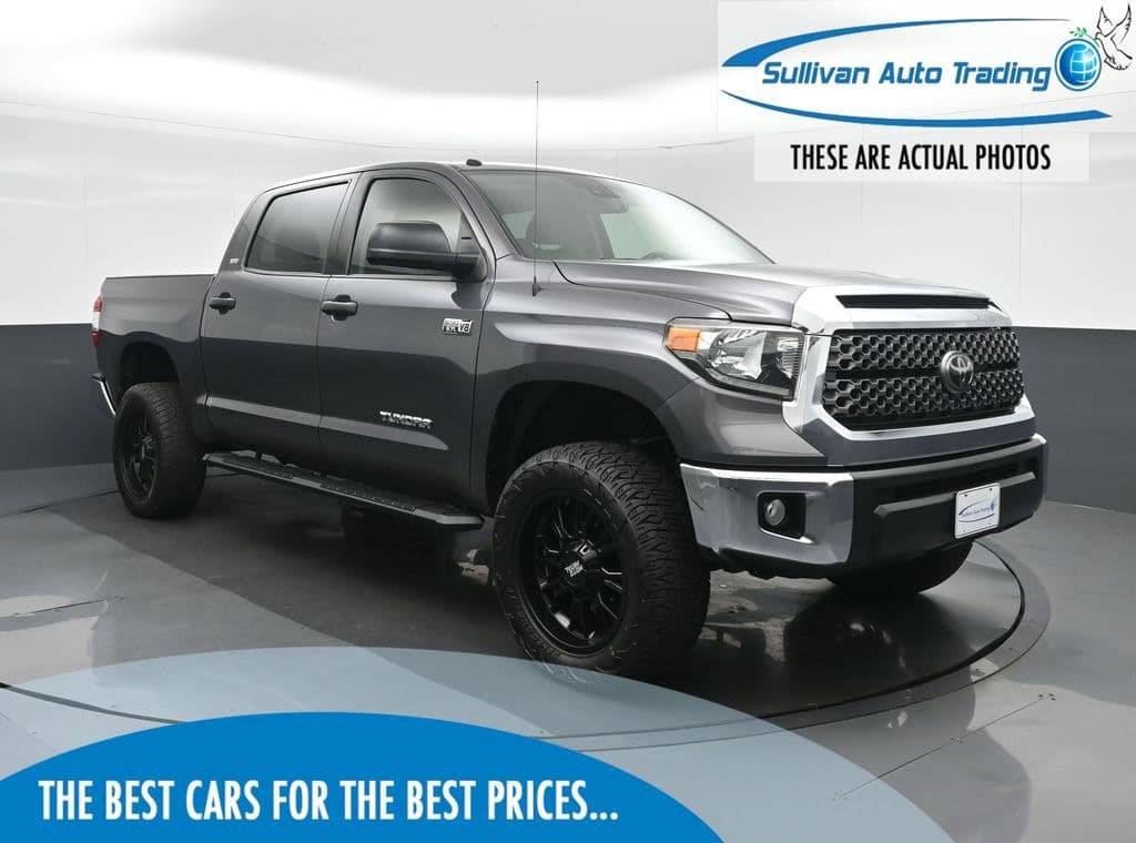 2019 Toyota Tundra SR5 CrewMax, photo 1 of 58