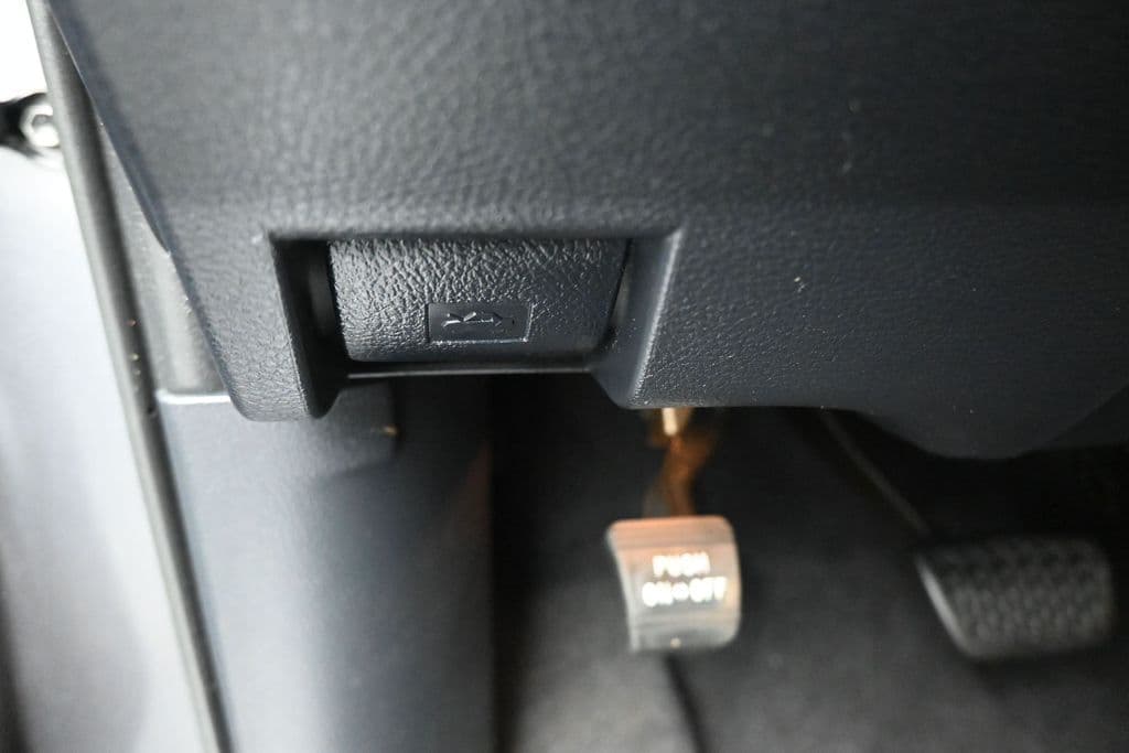 2019 Toyota Tundra SR5 CrewMax, photo 26 of 58