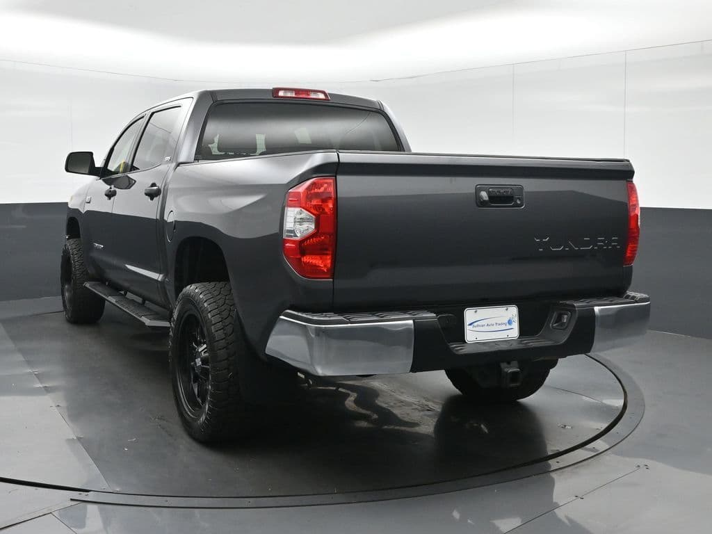 2019 Toyota Tundra SR5 CrewMax, photo 5 of 58