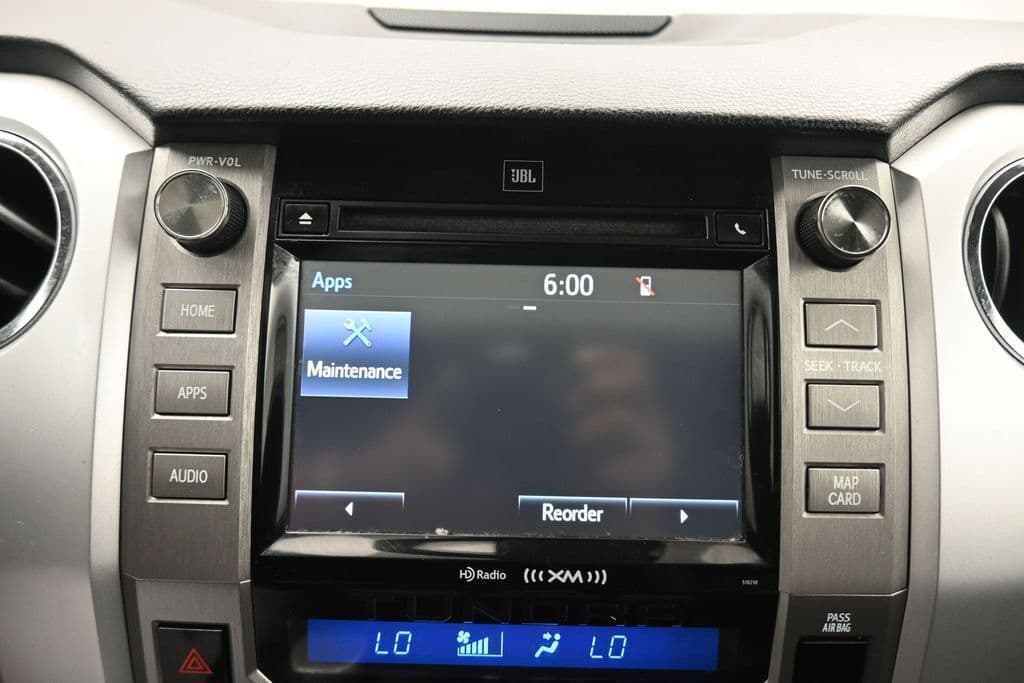 2018 Toyota Tundra Limited CrewMax, photo 19 of 64