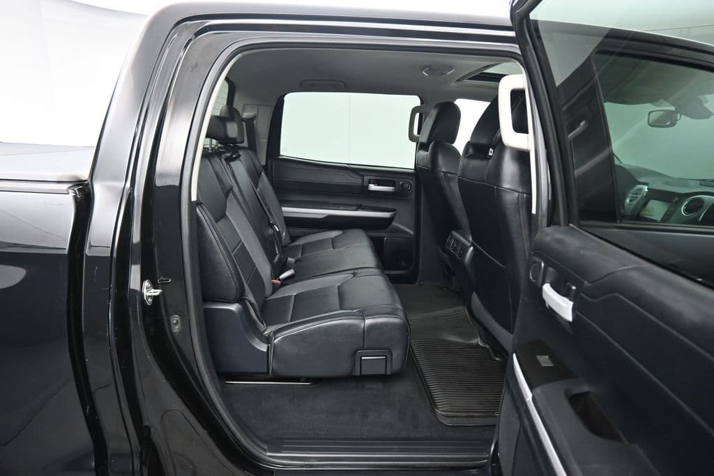 2018 Toyota Tundra Limited CrewMax, photo 40 of 64