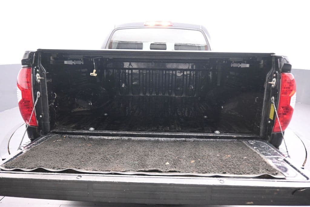 2018 Toyota Tundra Limited CrewMax, photo 50 of 64