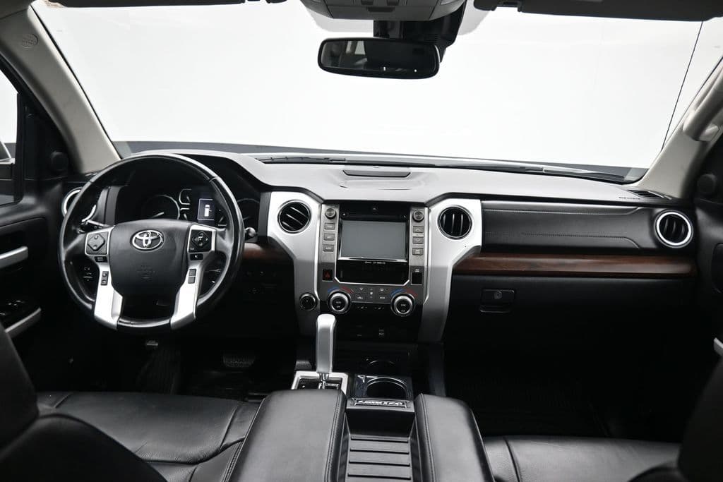 2018 Toyota Tundra Limited CrewMax, photo 43 of 64