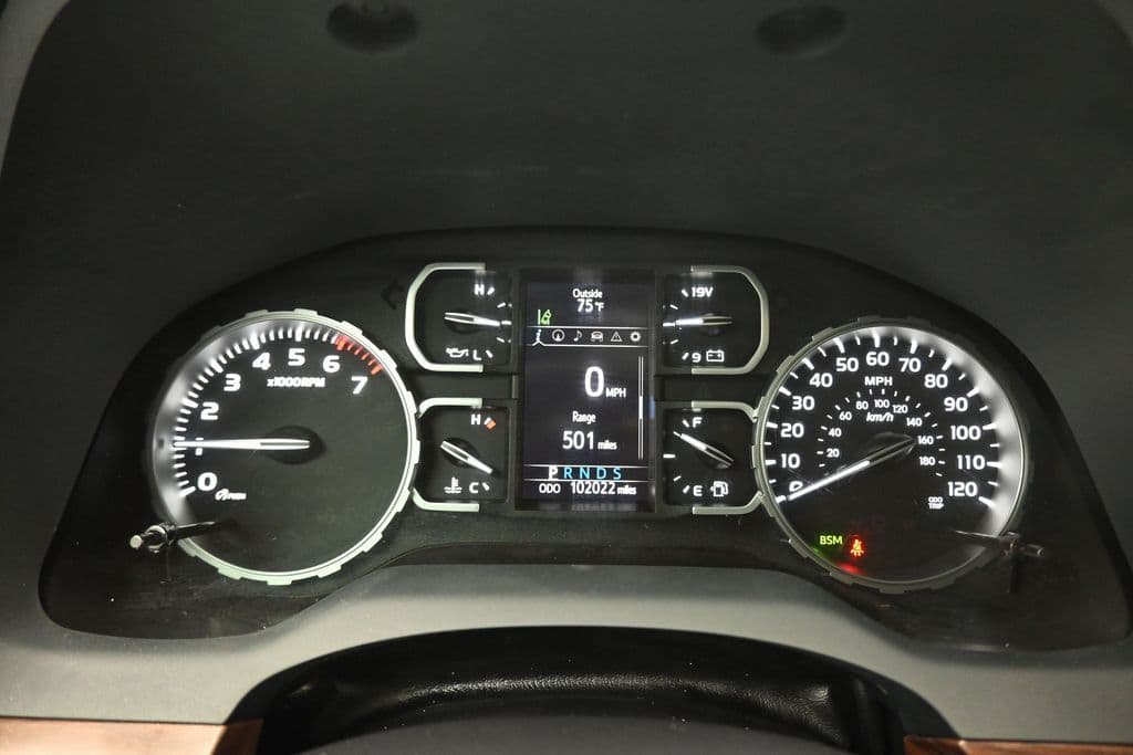 2018 Toyota Tundra Limited CrewMax, photo 16 of 64