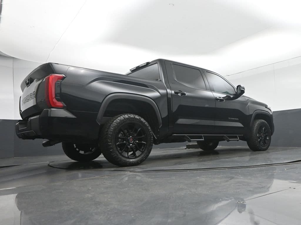 2023 Toyota Tundra SR5, photo 64 of 68