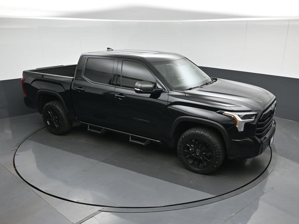 2023 Toyota Tundra SR5, photo 65 of 68
