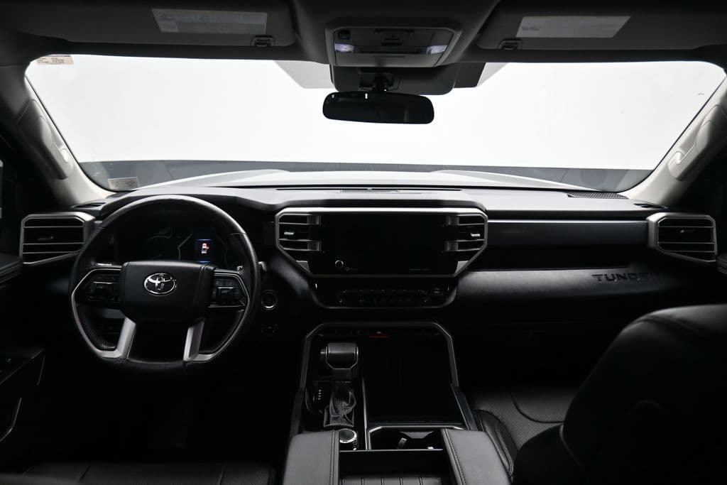2023 Toyota Tundra SR5, photo 47 of 68