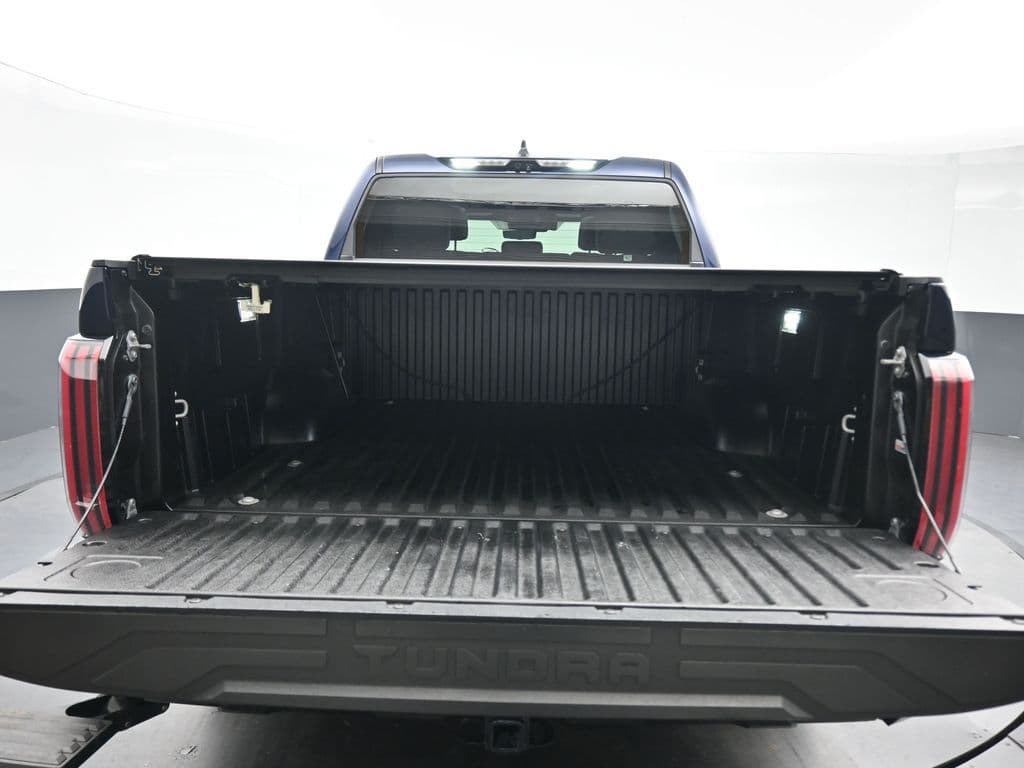 2023 Toyota Tundra Hybrid Platinum, photo 52 of 68