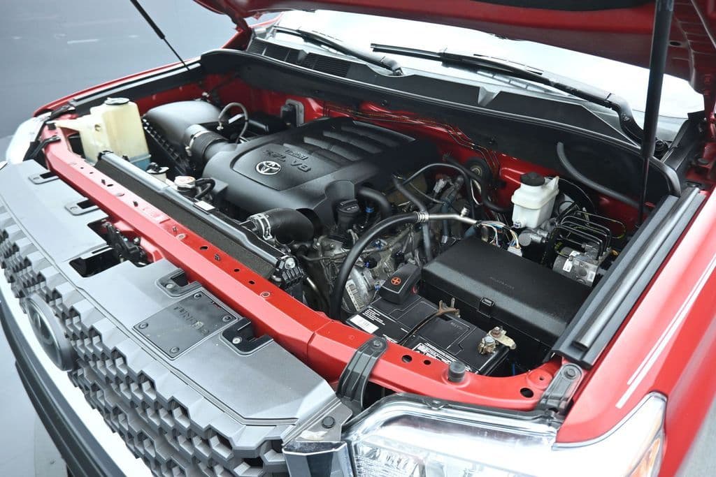 2018 Toyota Tundra SR5, photo 48 of 58