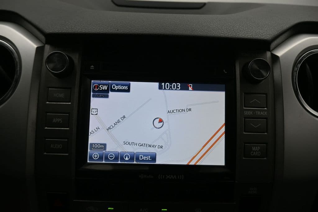 2018 Toyota Tundra SR5, photo 20 of 58