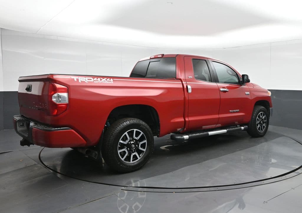 2018 Toyota Tundra SR5, photo 7 of 58