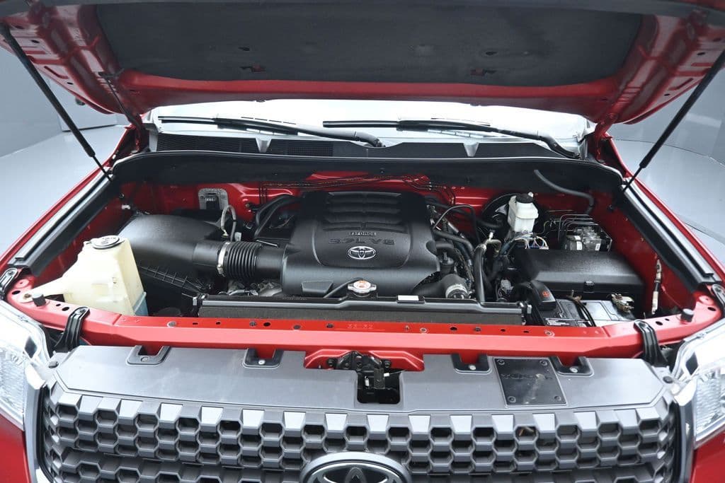 2018 Toyota Tundra SR5, photo 47 of 58