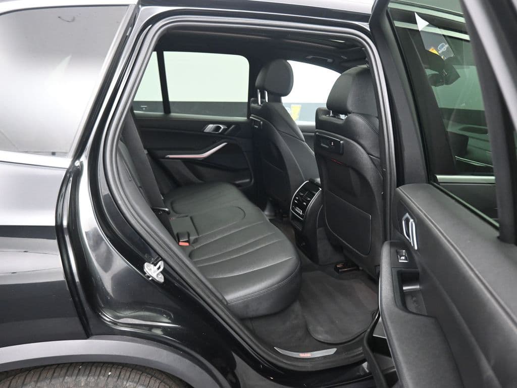 2020 BMW X5 xDrive40i, photo 37 of 66