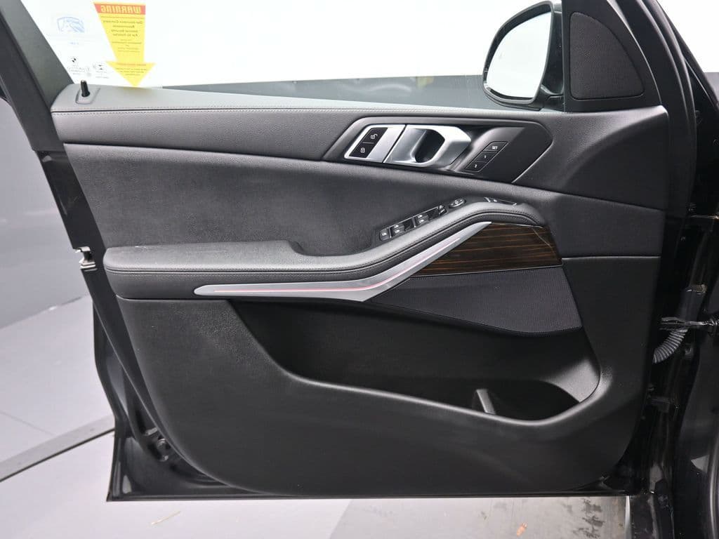 2020 BMW X5 xDrive40i, photo 9 of 66