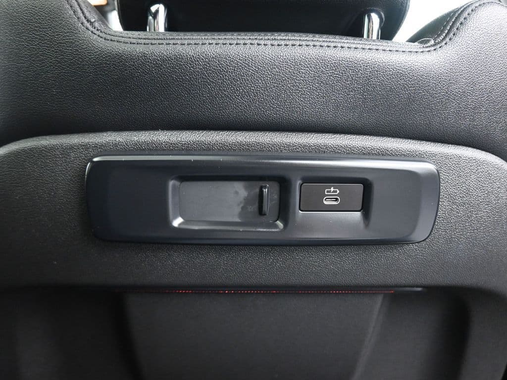 2020 BMW X5 xDrive40i, photo 38 of 66
