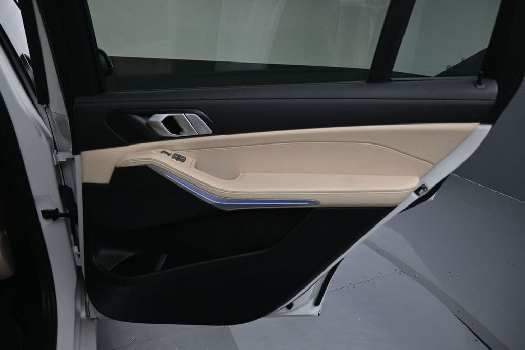 2022 BMW X7 xDrive40i, photo 45 of 80