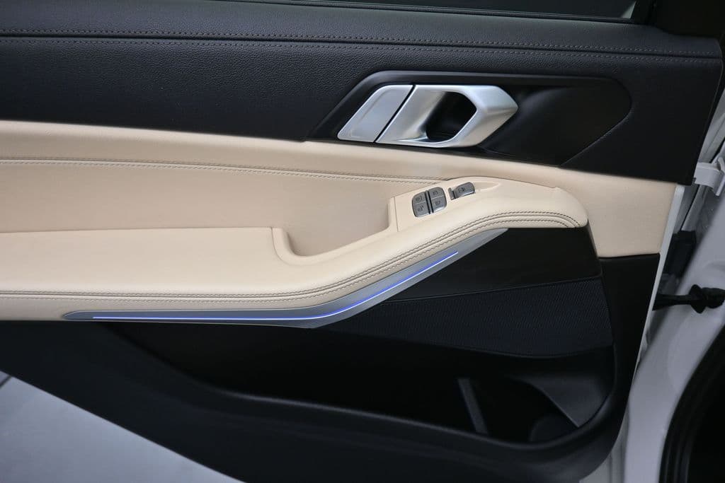 2022 BMW X7 xDrive40i, photo 31 of 80