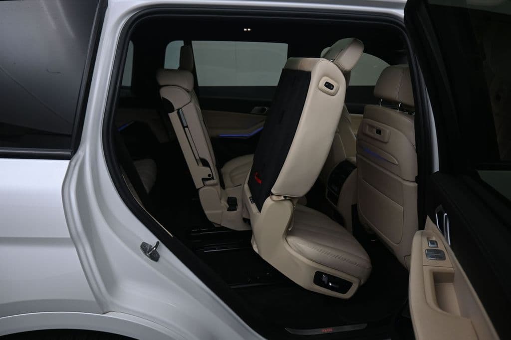 2022 BMW X7 xDrive40i, photo 52 of 80