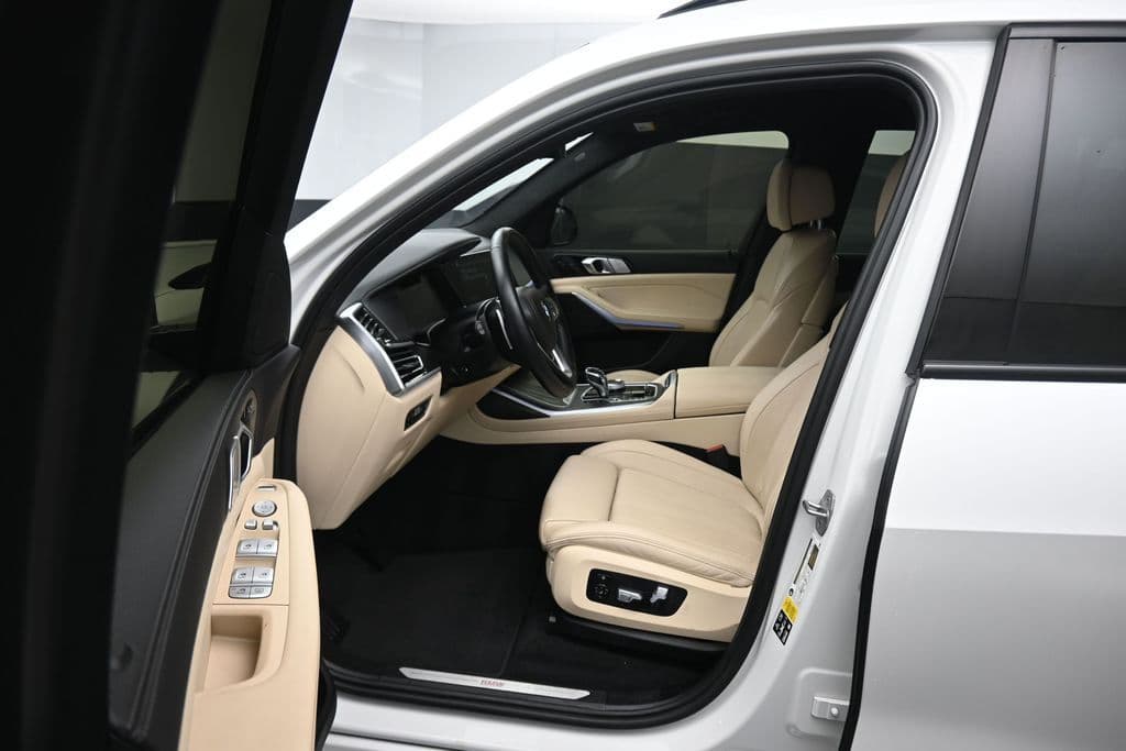 2022 BMW X7 xDrive40i, photo 11 of 80
