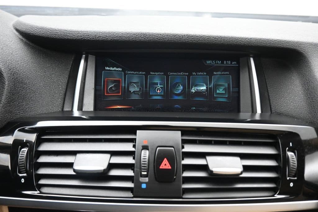 2017 BMW X3 sDrive28i, photo 16 of 59