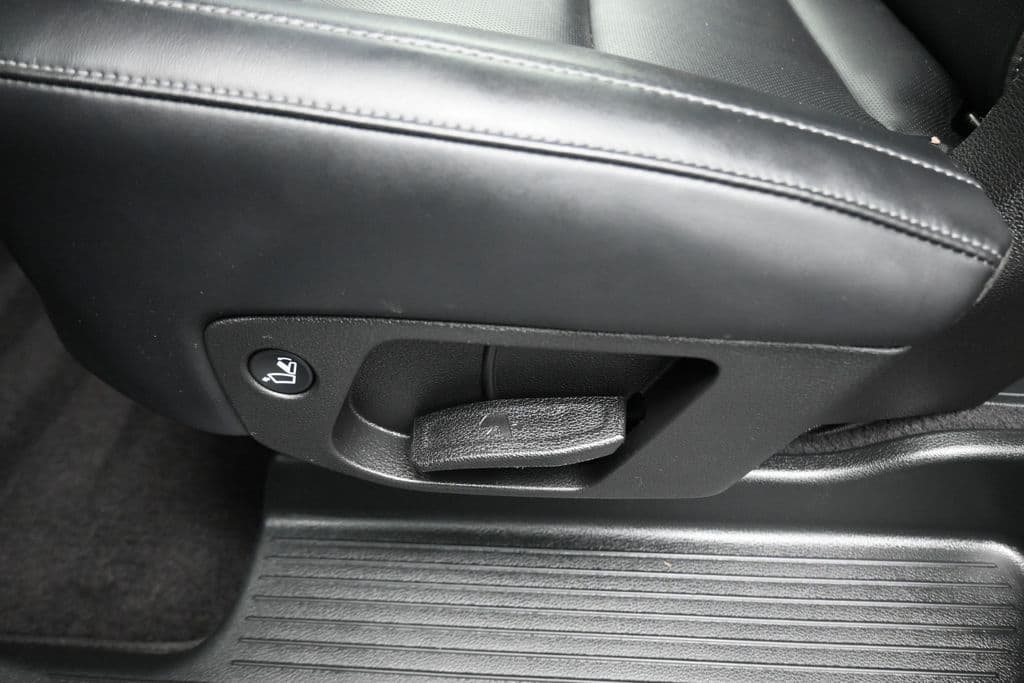 2023 Kia Telluride S, photo 33 of 73