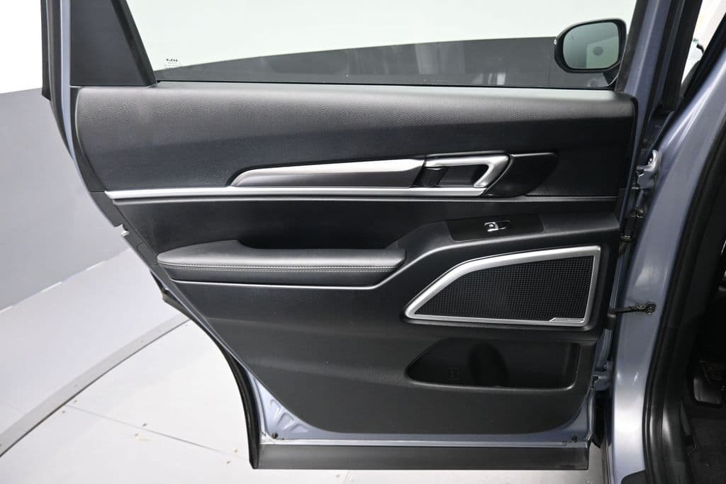 2023 Kia Telluride S, photo 30 of 73