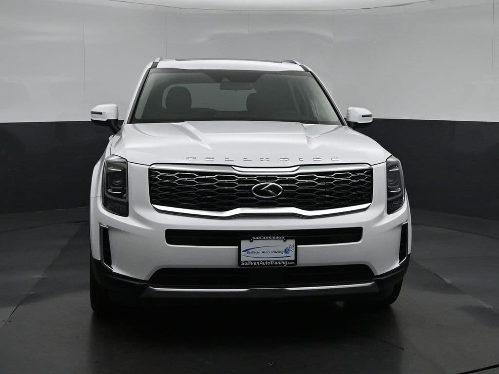 2021 Kia Telluride S, photo 2 of 72