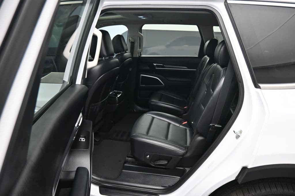 2021 Kia Telluride S, photo 31 of 72
