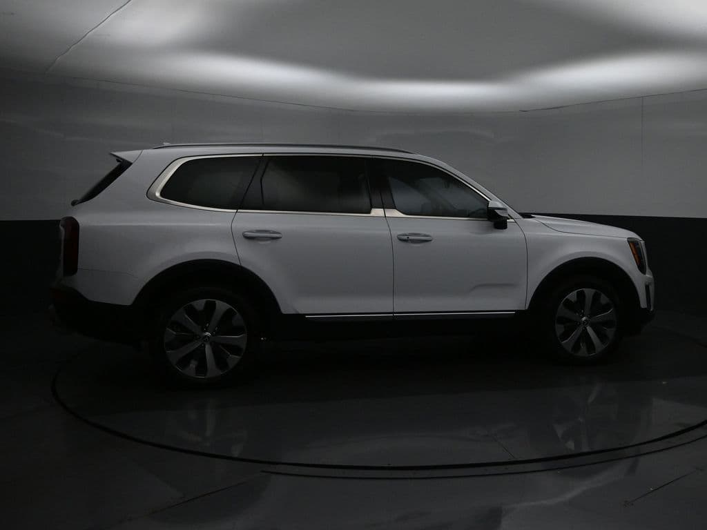 2021 Kia Telluride S, photo 8 of 72