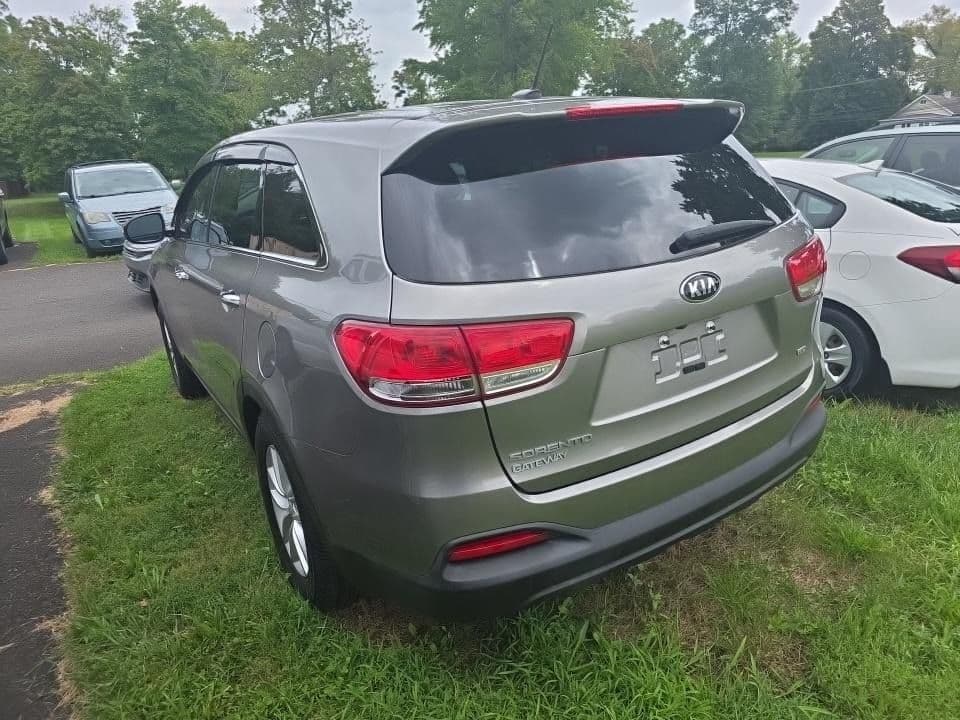 2018 Kia Sorento L, photo 6 of 12