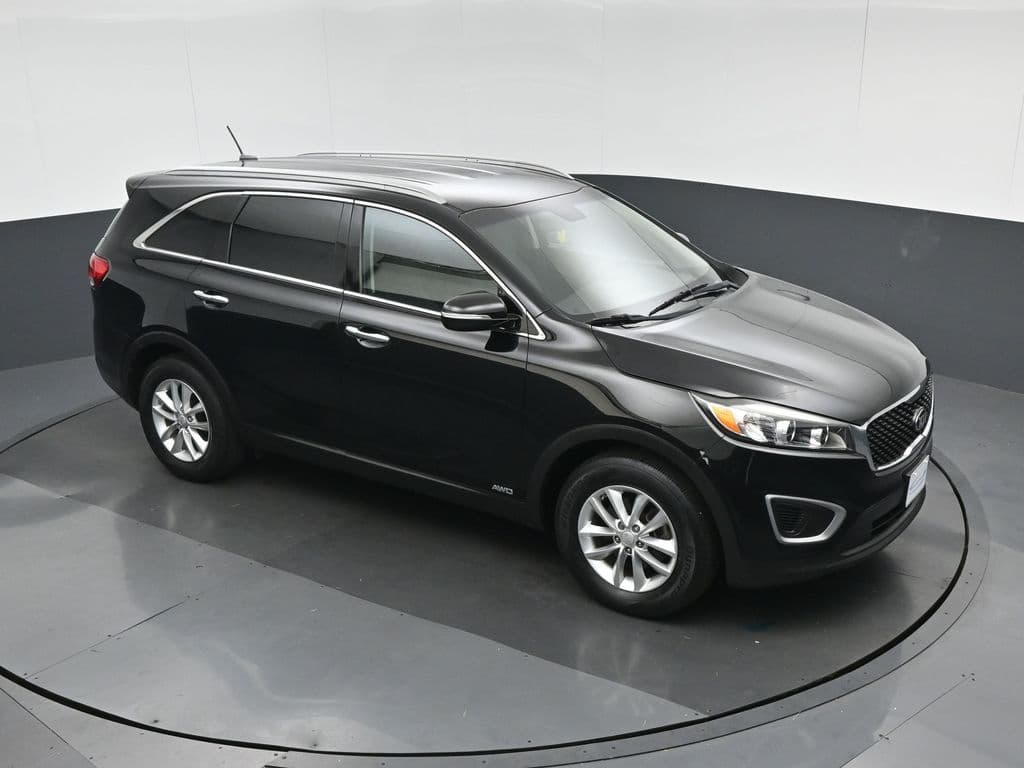2017 Kia Sorento LX, photo 52 of 55