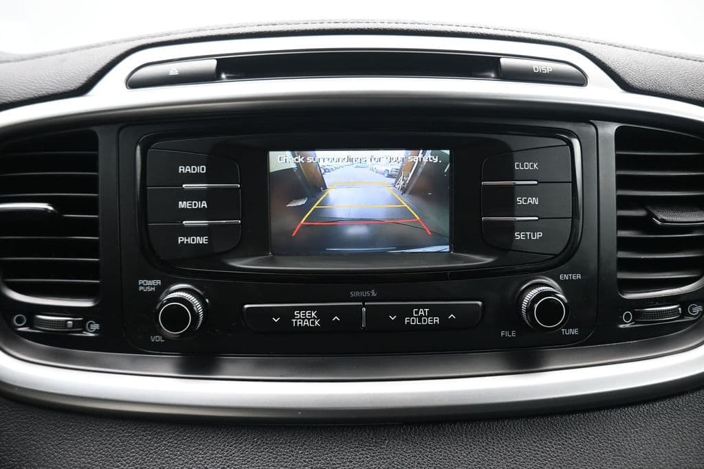 2017 Kia Sorento LX, photo 16 of 55