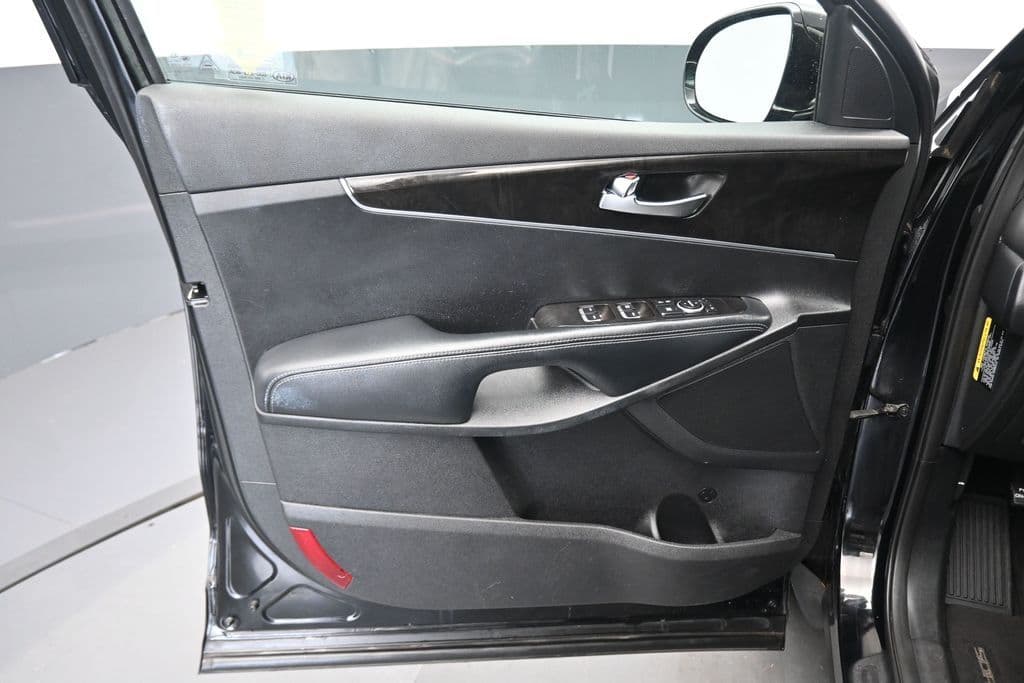 2017 Kia Sorento LX, photo 9 of 55