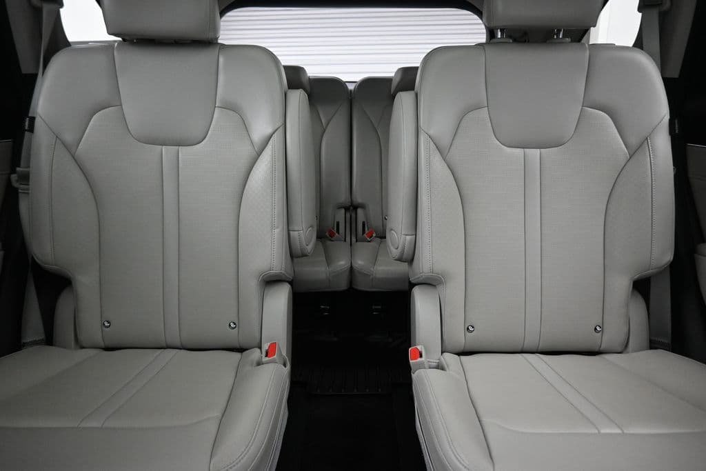 2025 Kia Sorento X-Line SX, photo 36 of 79