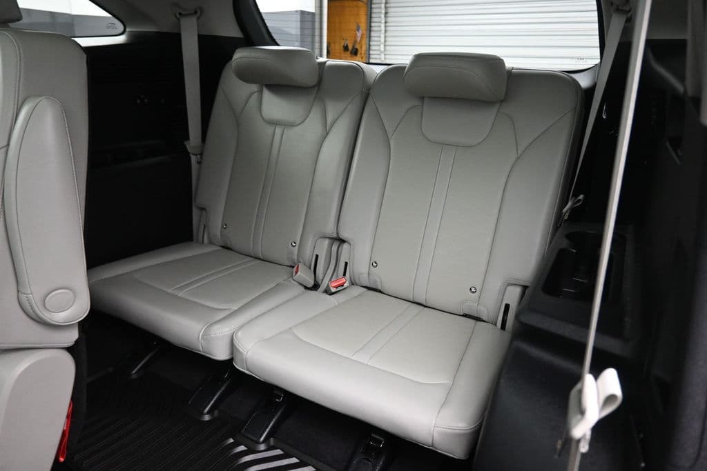 2025 Kia Sorento X-Line SX, photo 44 of 79