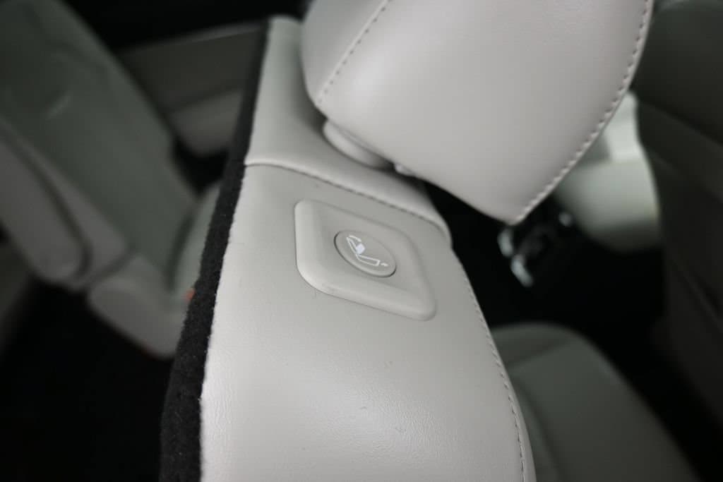 2025 Kia Sorento X-Line SX, photo 52 of 79
