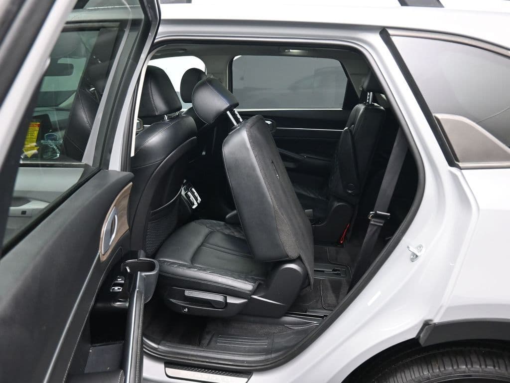 2022 Kia Sorento X-Line SX Prestige, photo 41 of 77
