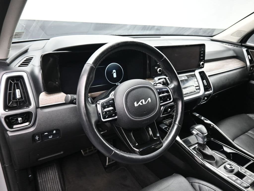 2022 Kia Sorento X-Line SX Prestige, photo 14 of 77