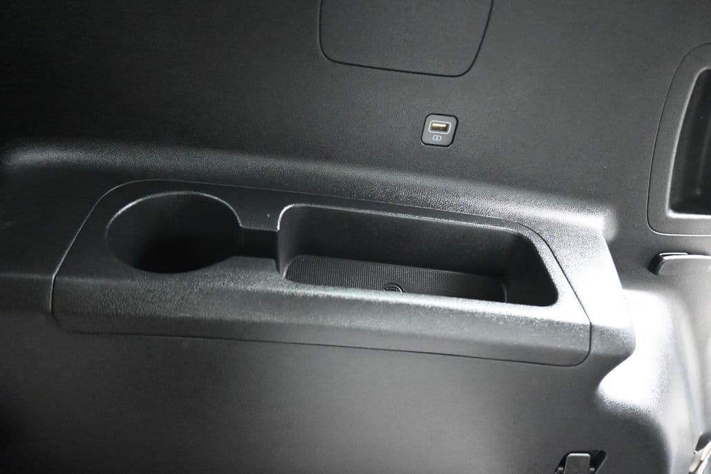 2023 Kia Sorento S, photo 41 of 73