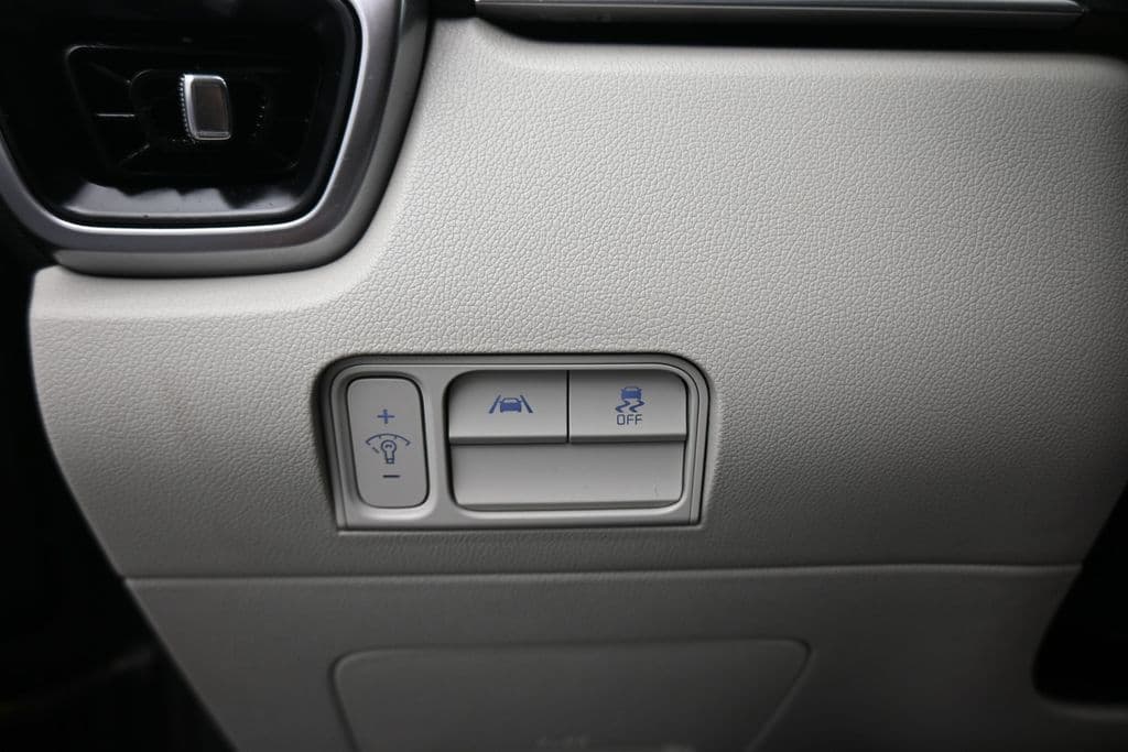 2023 Kia Sorento S, photo 28 of 73