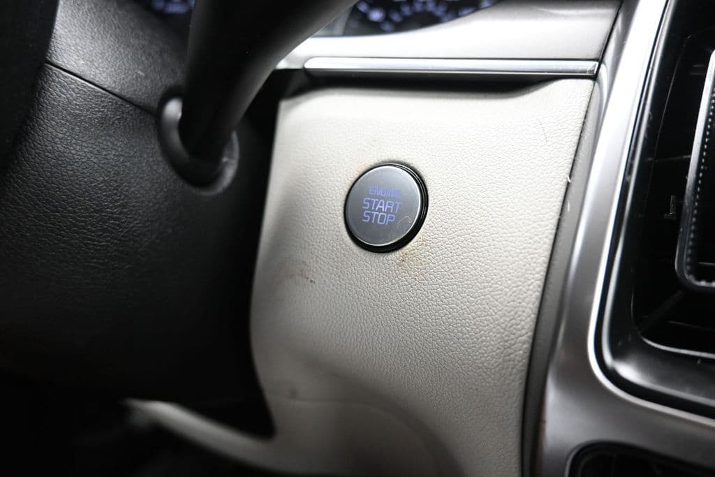 2023 Kia Sorento S, photo 24 of 73