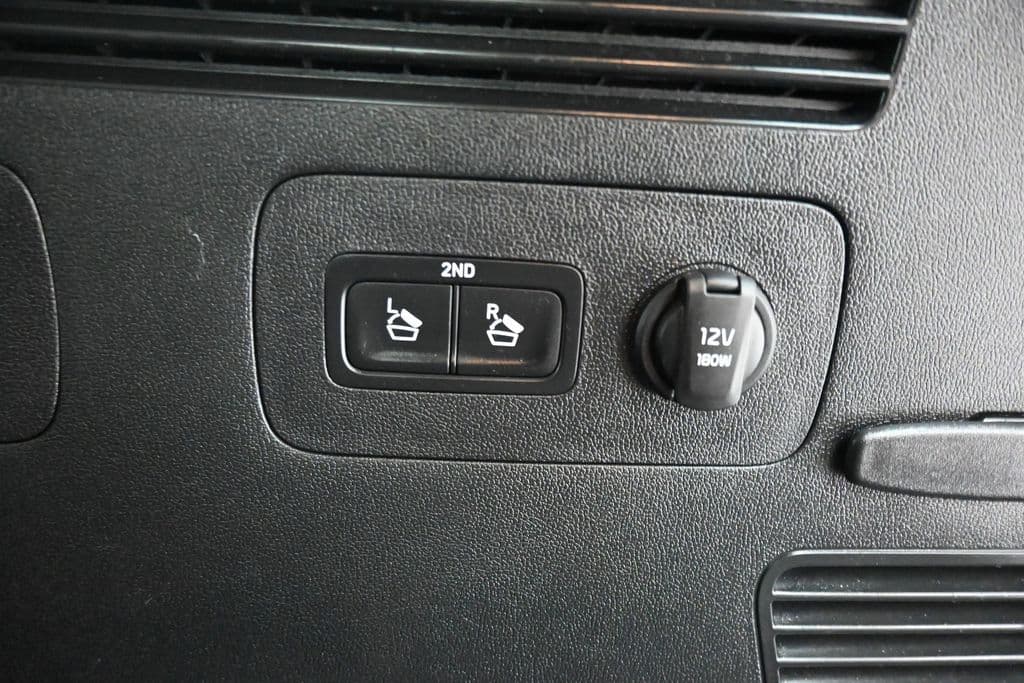 2023 Kia Sorento S, photo 59 of 73