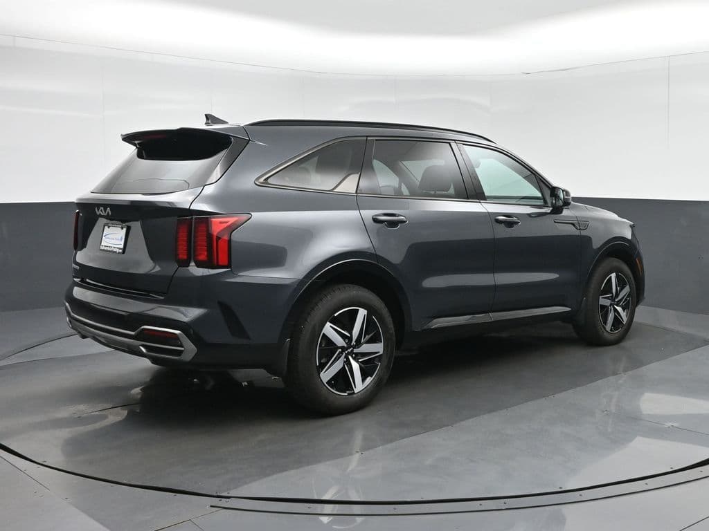 2023 Kia Sorento S, photo 7 of 73