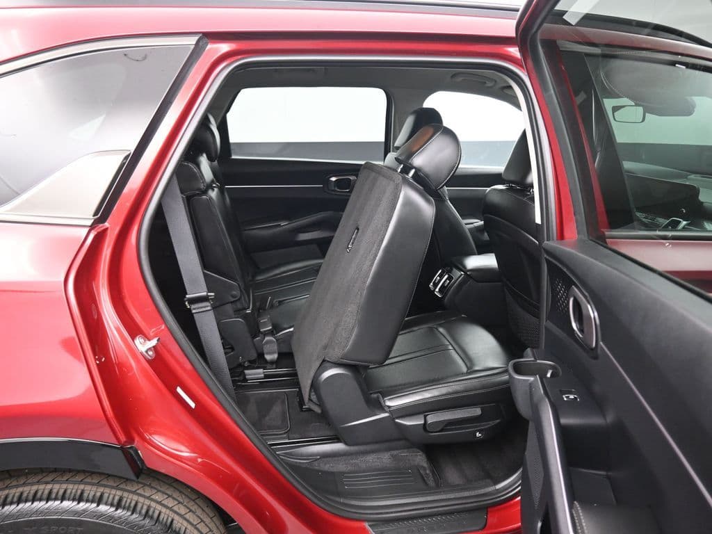 2023 Kia Sorento S, photo 48 of 71