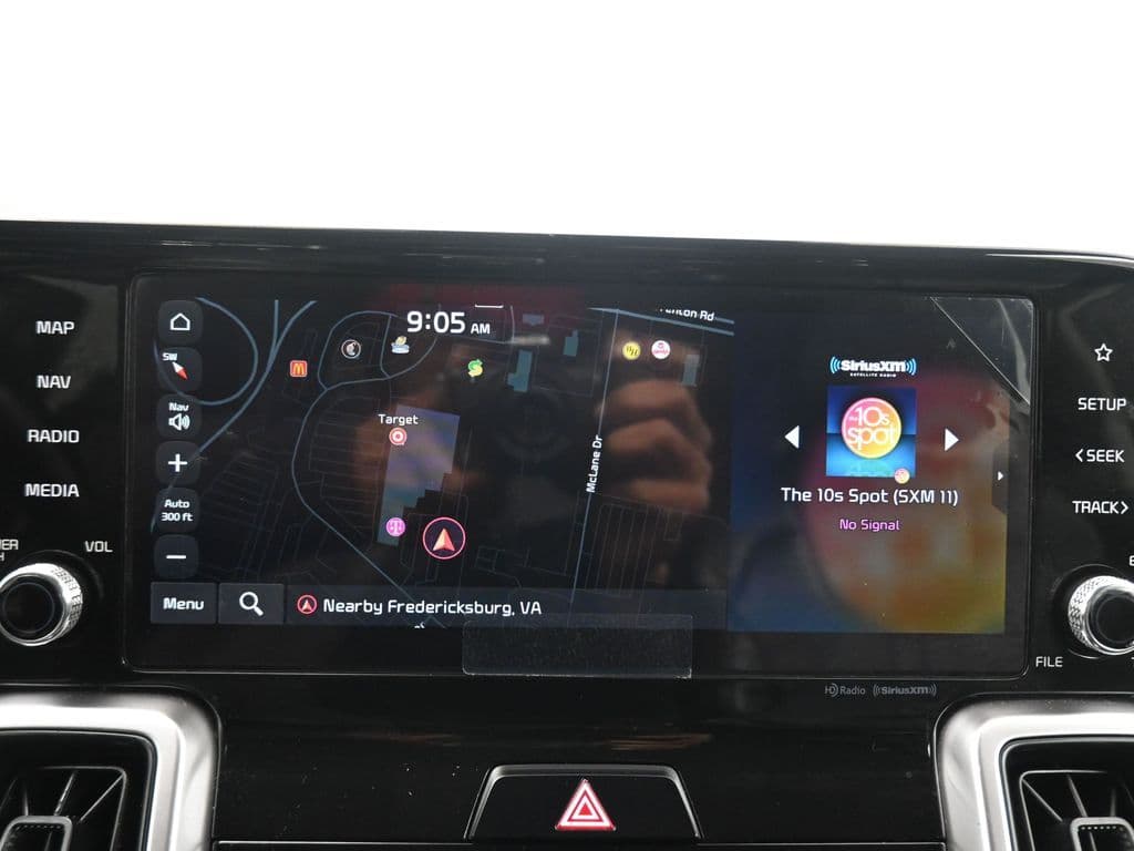 2023 Kia Sorento S, photo 19 of 71