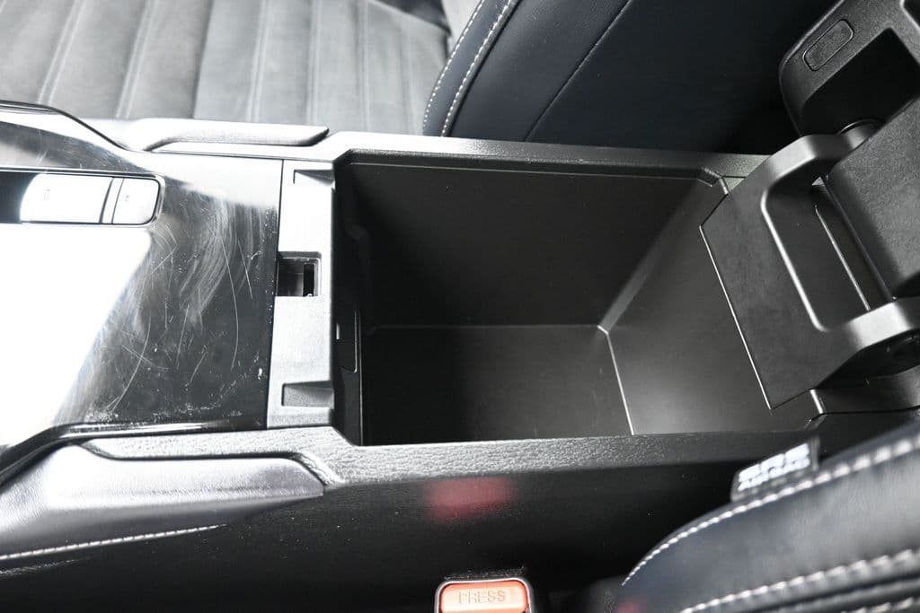 2025 Mitsubishi Outlander Trail Edition, photo 27 of 72