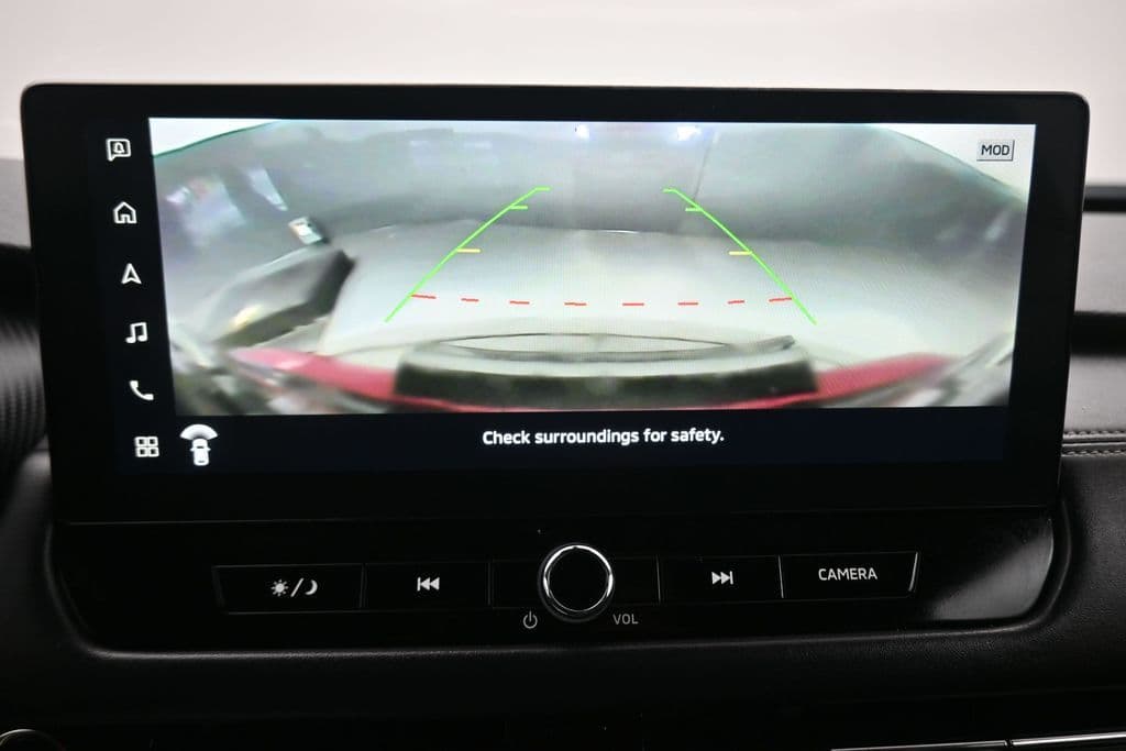 2025 Mitsubishi Outlander Trail Edition, photo 21 of 72